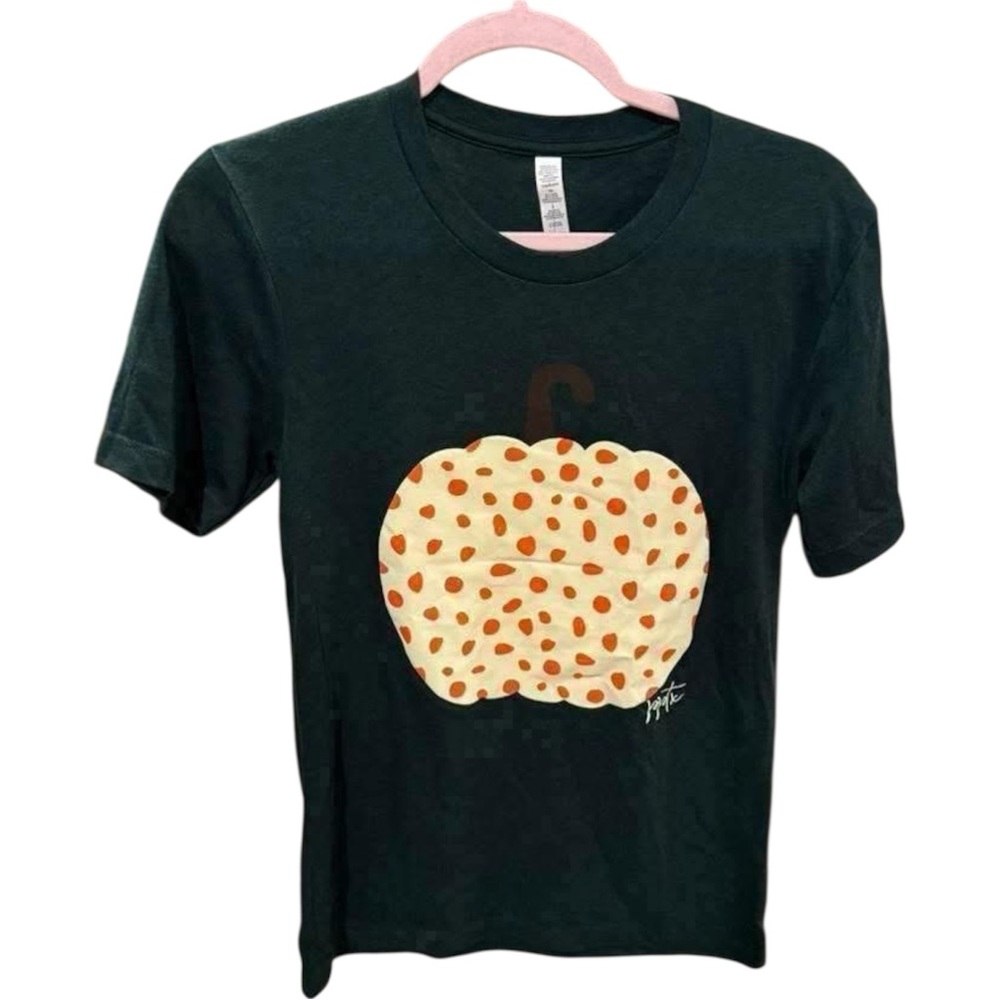 Hunter Green Short Sleeve Tee with Cream & Orange Pumpkin Graphic- NEW WITH TAGS